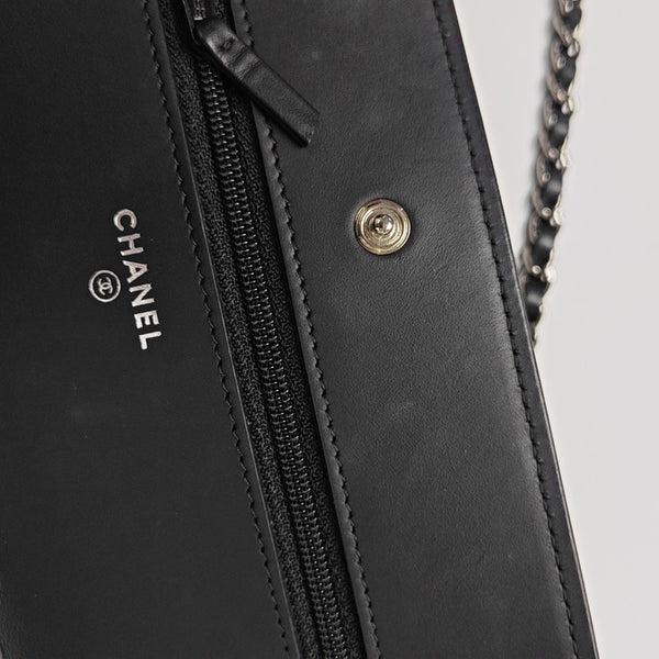 WOC Quilted Patent Leather Black