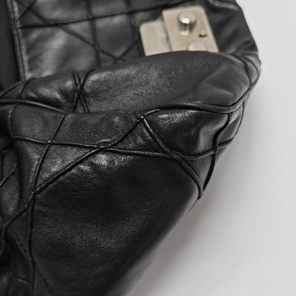 New Lock Calfskin Black