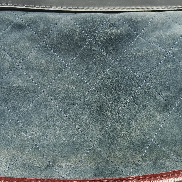 GABRIELLE Medium Quilted Suede Blue
