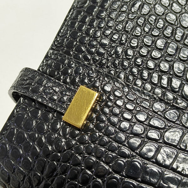 MANHATTAN Medium Calfskin Black