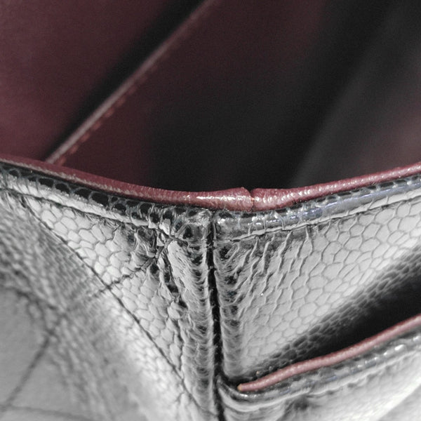 CLASSIC FLAP Medium Quilted Grained Calfskin Black
