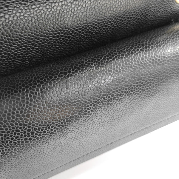 CLASSIC FLAP Medium Quilted Grained Calfskin Black