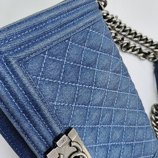 BOY CHANEL Medium Quilted Denim Blue