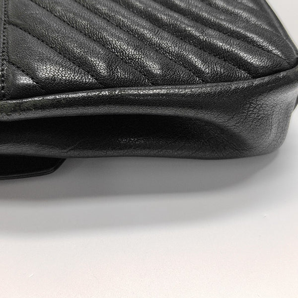 COLLEGE Medium Chevron Lambskin Black