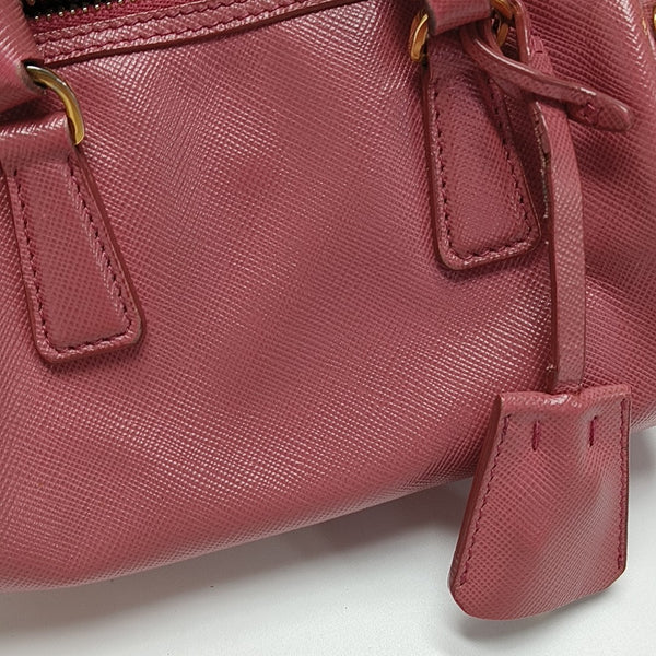 Saffiano Calfskin Shoulder Bag Pink