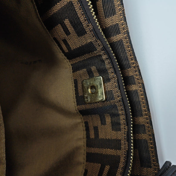 Canvas Shoulder Bag Brown