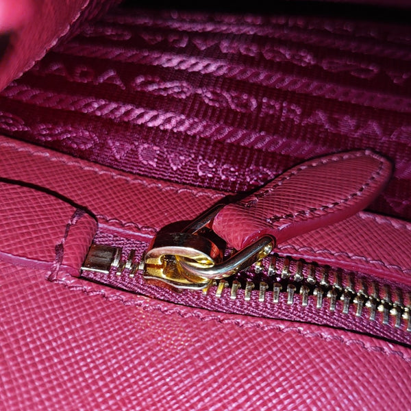 Calfskin Shoulder Bag Red