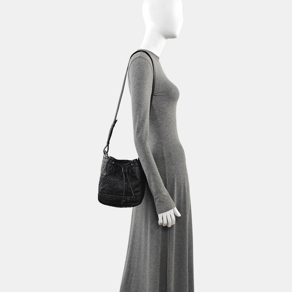 Motion Small Cannage Lambskin Black