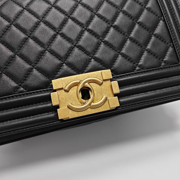 BOY CHANEL Medium Quilted Calfskin Black
