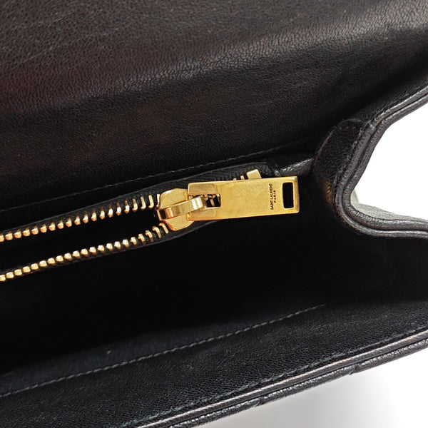 COLLEGE Medium Chevron Lambskin Black