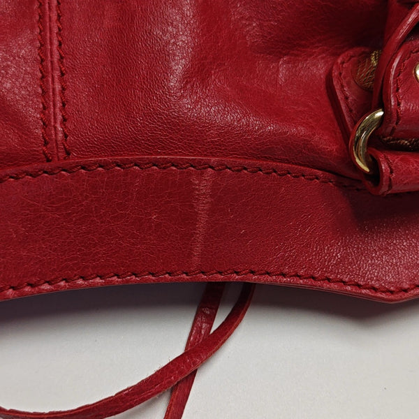 Classic City Medium Lambskin Red