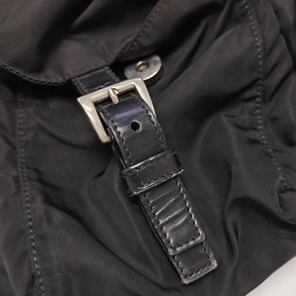 Vela Nylon Black