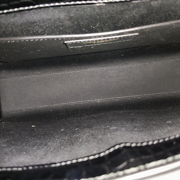 MANHATTAN Medium Calfskin Black