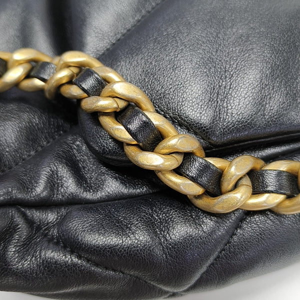 CHANEL 19 Large Quilted Lambskin Black