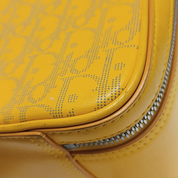 World Tour Large Calfskin Yellow
