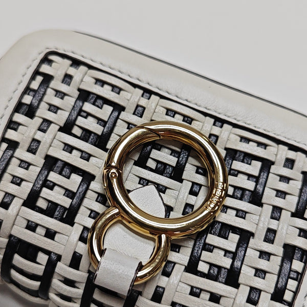 Baguette Nano Calfskin White