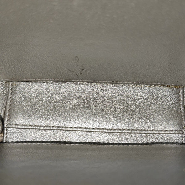 FILIGREE Small Quilted Grained Calfskin Silver