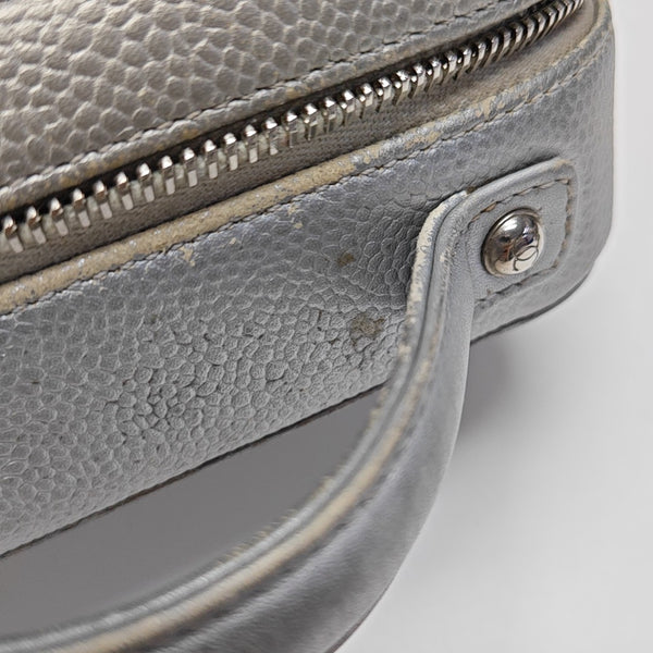 FILIGREE Small Quilted Grained Calfskin Silver