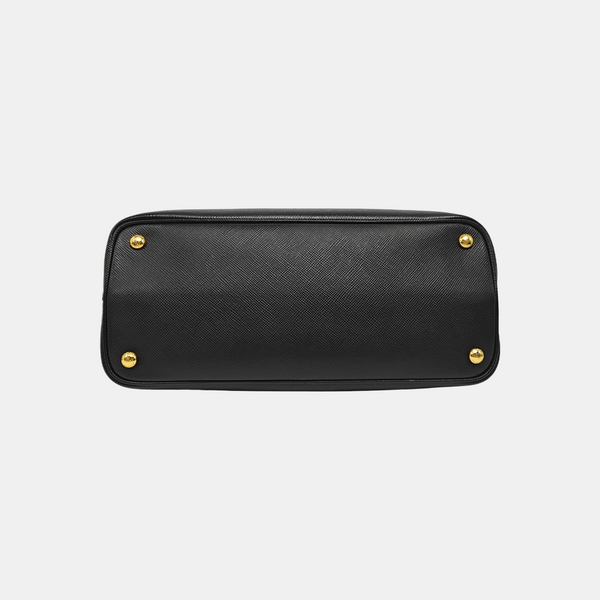 Double Medium Calfskin Black