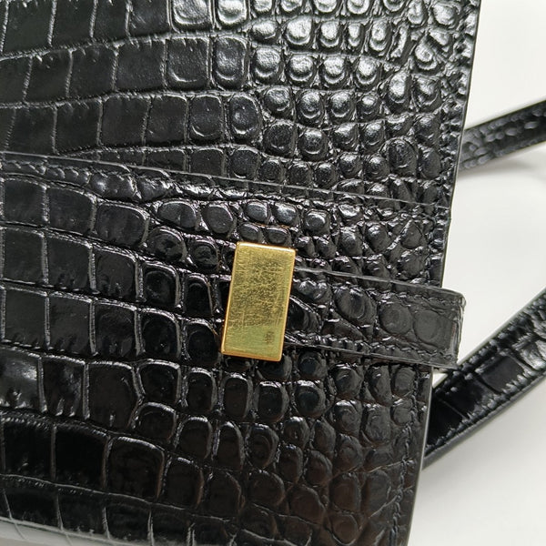 MANHATTAN Small Calfskin Black