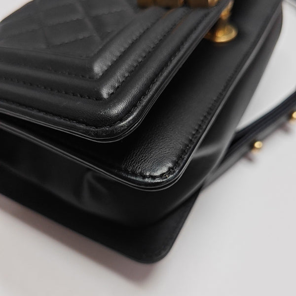 BOY CHANEL Small Quilted Calfskin Black
