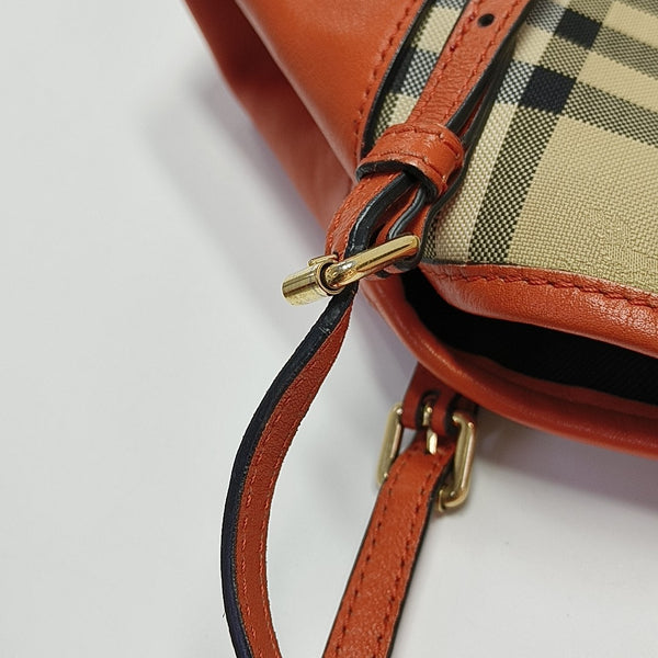 Canterbury Canvas Brown