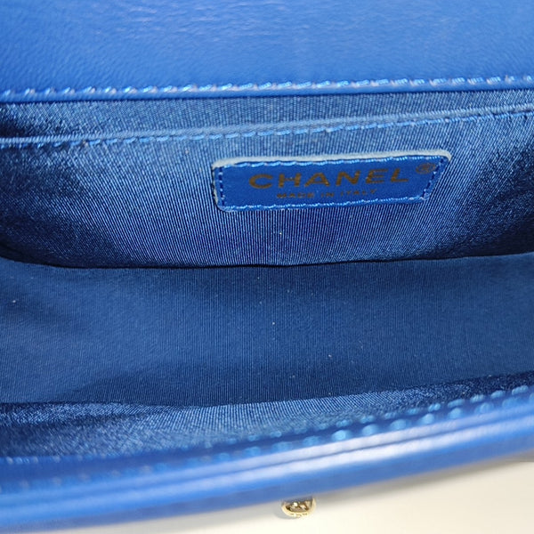 BOY CHANEL Medium Chevron Lambskin Blue