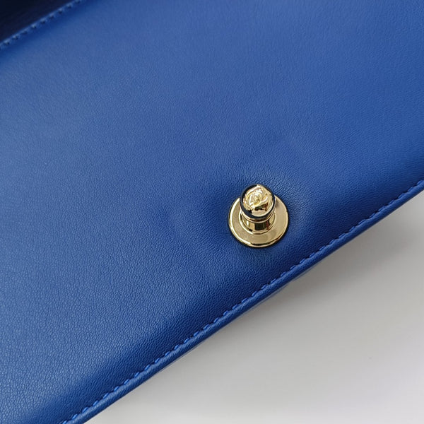 BOY CHANEL Medium Chevron Lambskin Blue