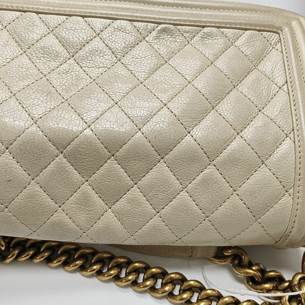 BOY CHANEL Medium Quilted Calfskin White