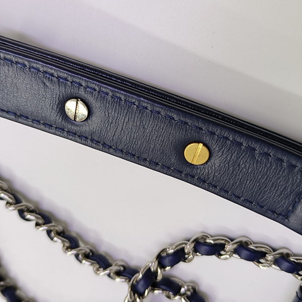 GABRIELLE Small Quilted Calfskin Blue