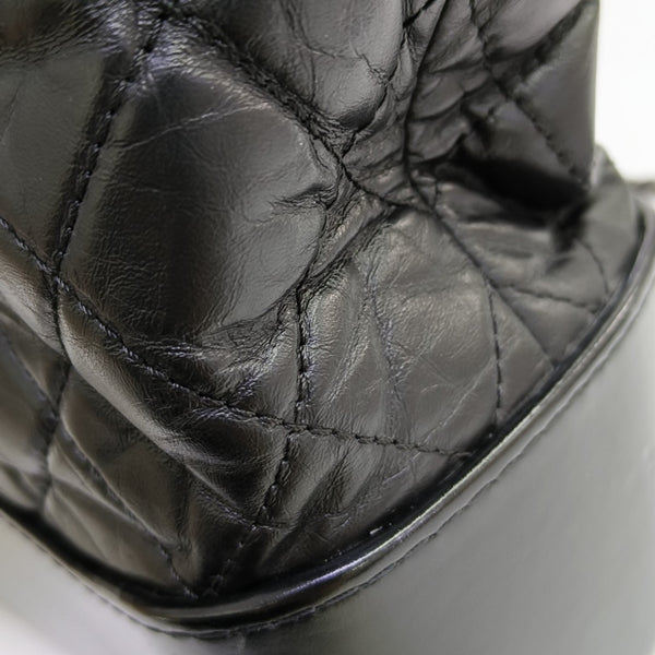 GABRIELLE Large Quilted Calfskin Black