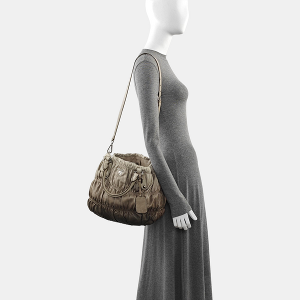 Gaufre Quilted Lambskin Gray