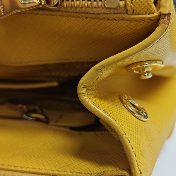 Galleria Large Saffiano Calfskin Yellow