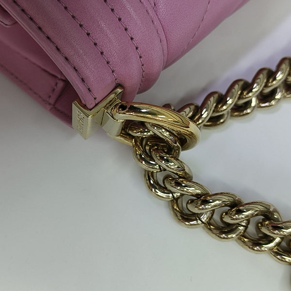 BOY CHANEL Medium Chevron Calfskin Pink