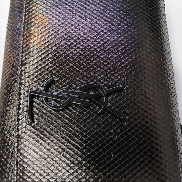 KATE Medium Python Black