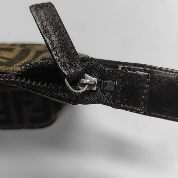 Canvas Shoulder Bag Brown