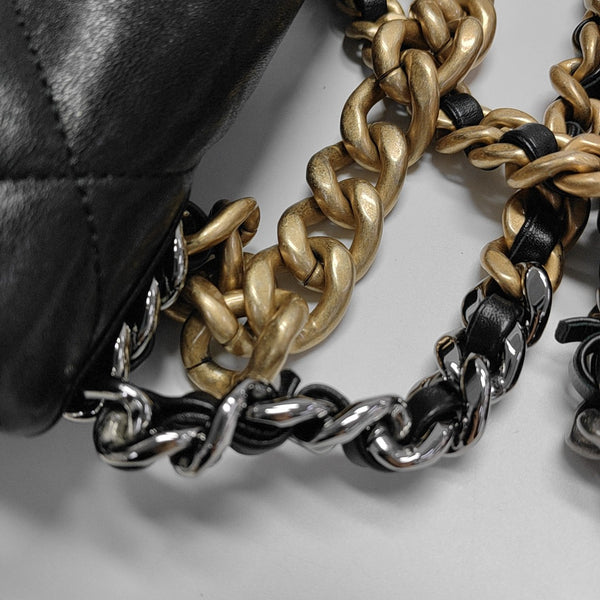 CHANEL 19 Large Quilted Lambskin Black