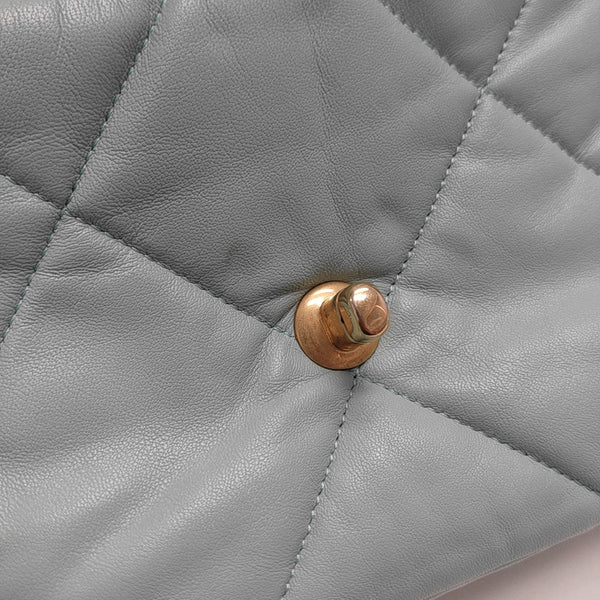 CHANEL 19 Small Quilted Lambskin Green