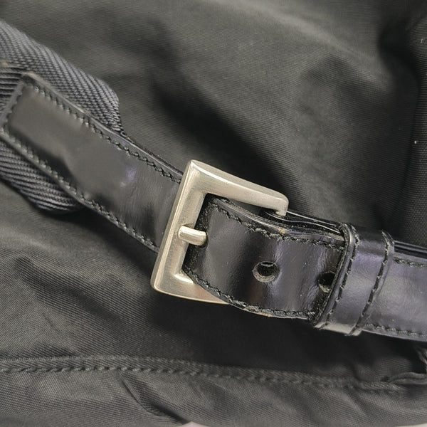Vela Small Nylon Black