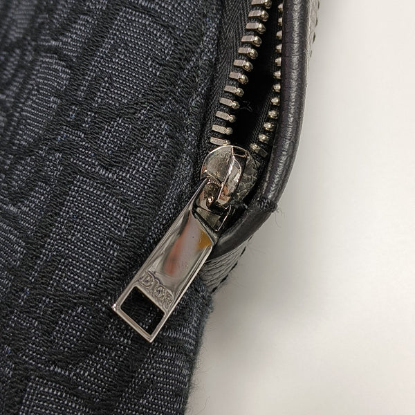 Rider Oblique Canvas Black