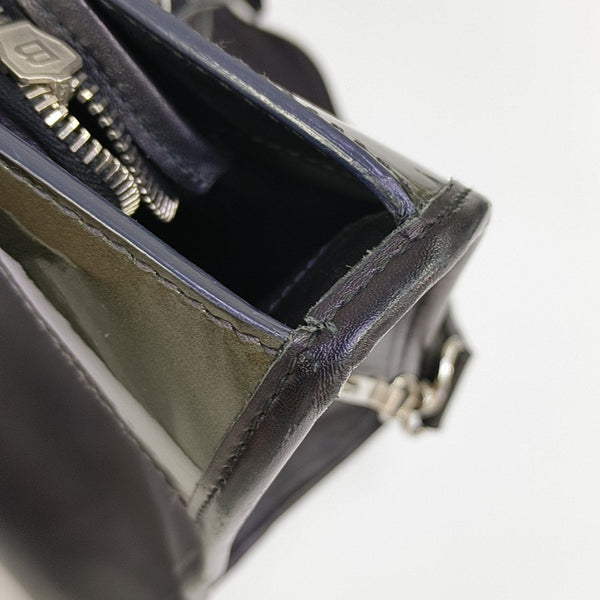 Classic City Medium Calfskin Black