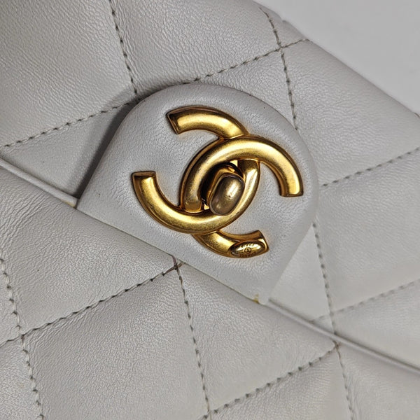 IN THE LOOP Quilted Lambskin White