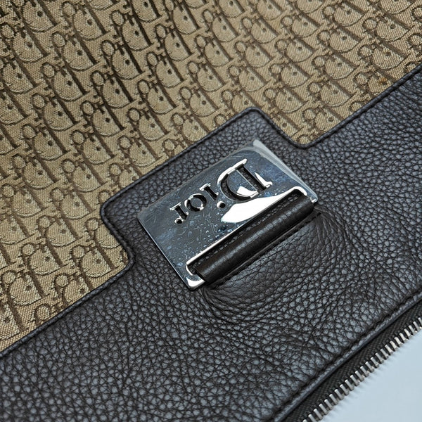 Street Chic Canvas Beige