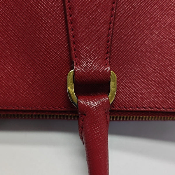 Galleria Extra Large Saffiano Calfskin Red