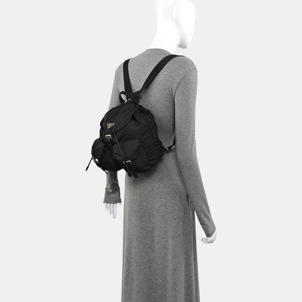 Vela Small Nylon Black
