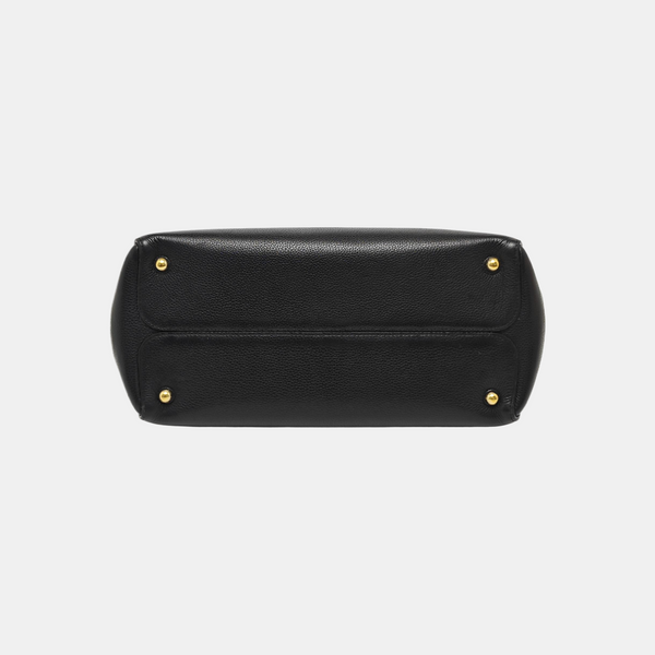 Bar Calfskin Black