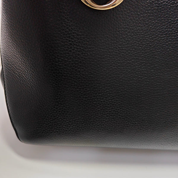 Bar Calfskin Black