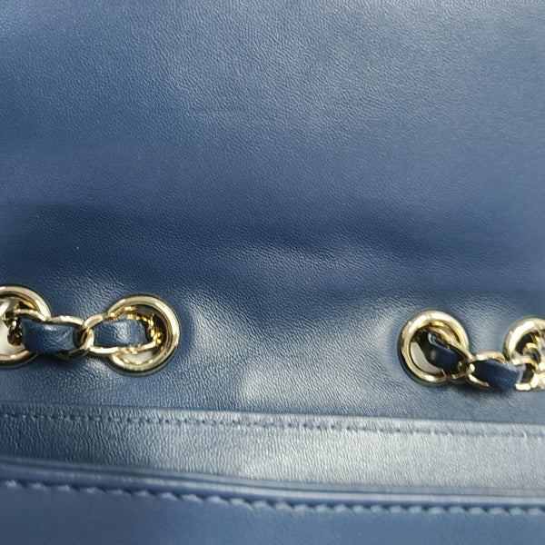 PAGODE Quilted Lambskin Blue