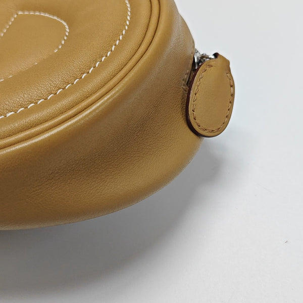 In-The-Loop Swift Brown