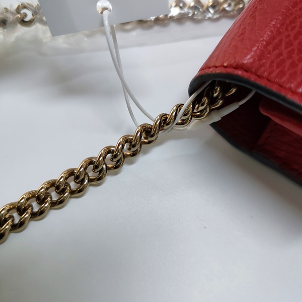 Authenticated pre-owned Interlocking G Calfskin Red - Handbags at Looply